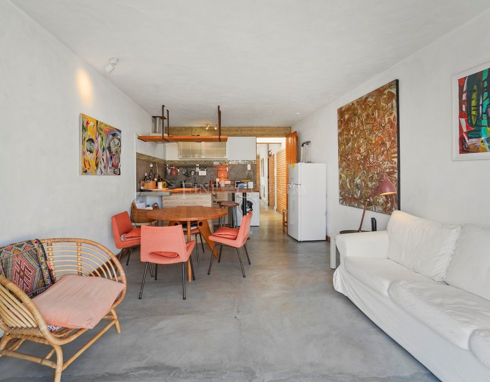 Property photo 3 of 30