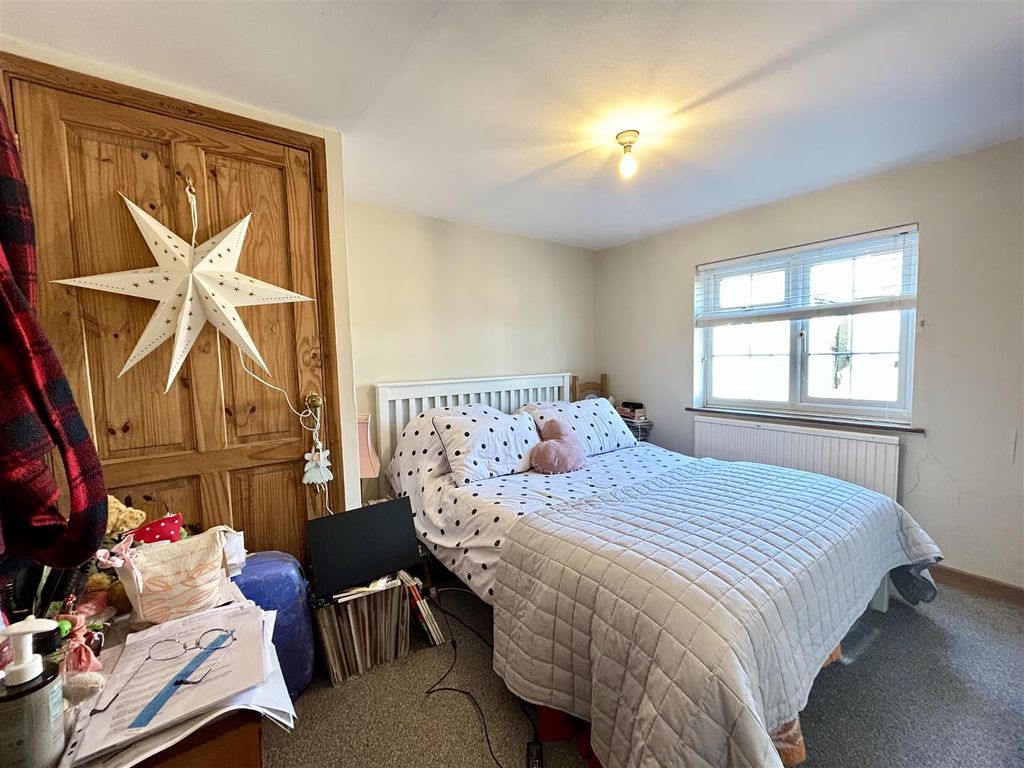 Property photo 2 of 13 Img_6428.Jpg