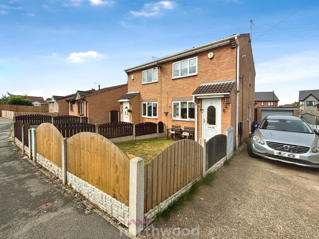 Property photo 1 of 18