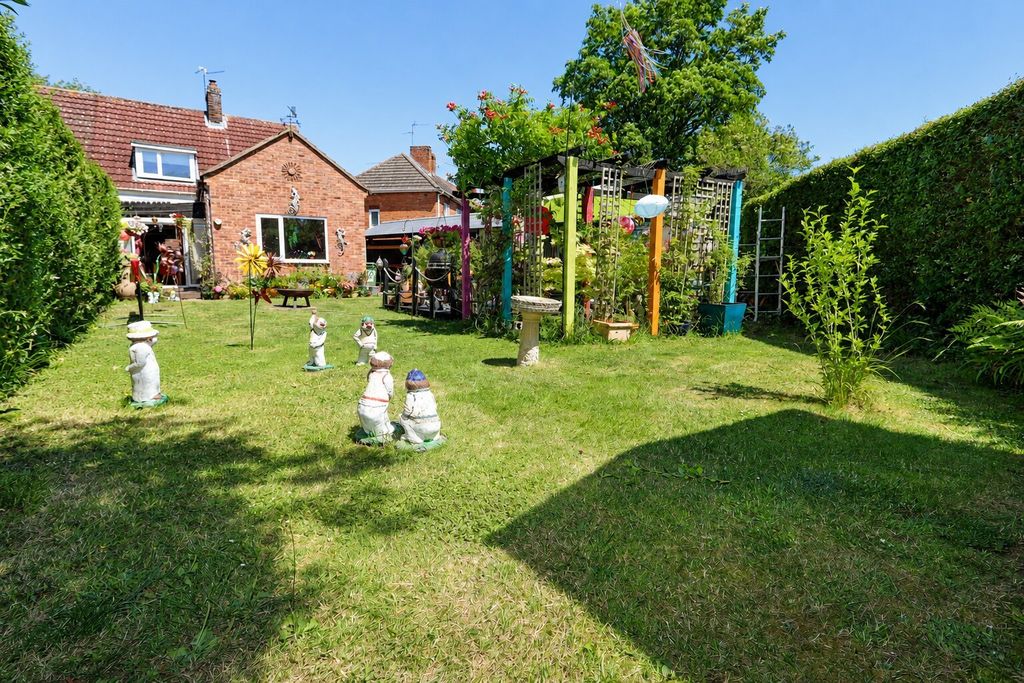 Property photo 1 of 30