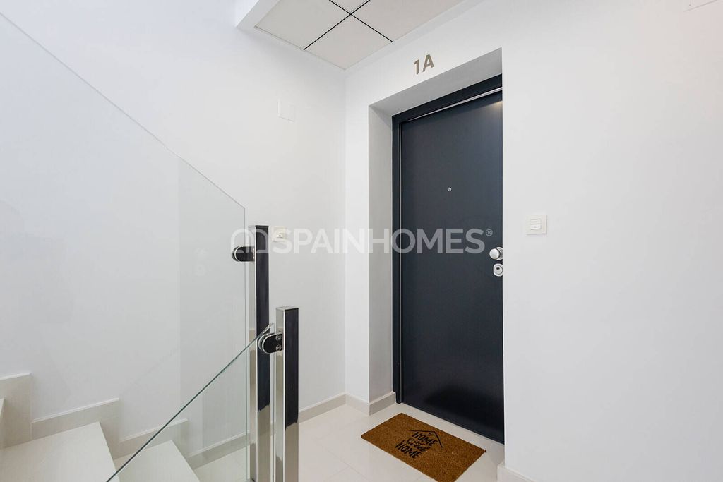 Property photo 3 of 35
