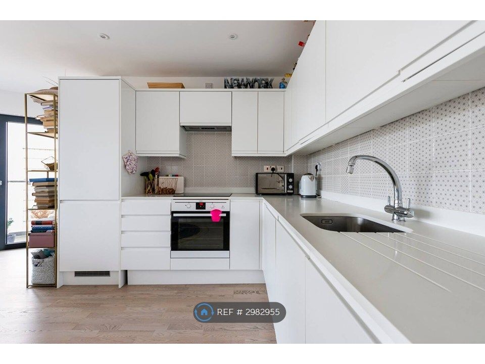 Property photo 1 of 13 Kitchen Area