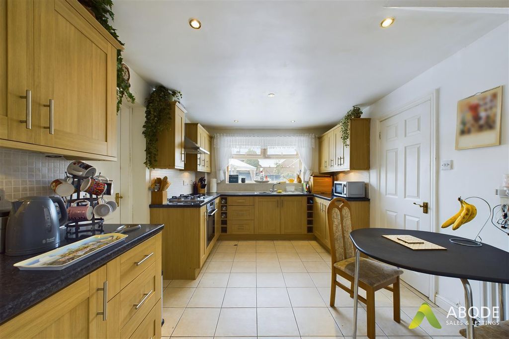 Property photo 2 of 24 Srif6Ncayecm-Pekmmbzlq.Jpg