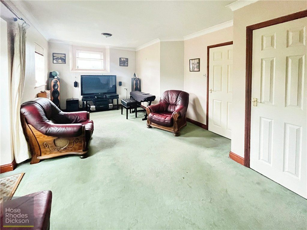 Property photo 2 of 19 Living Room