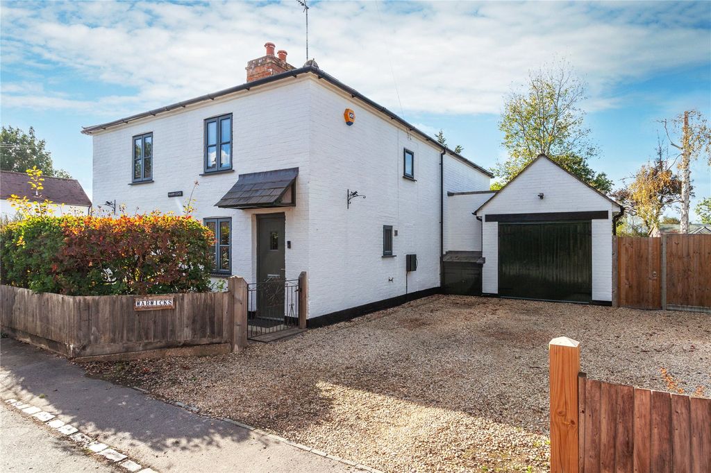 Property photo 1 of 22 Picture No. 11
