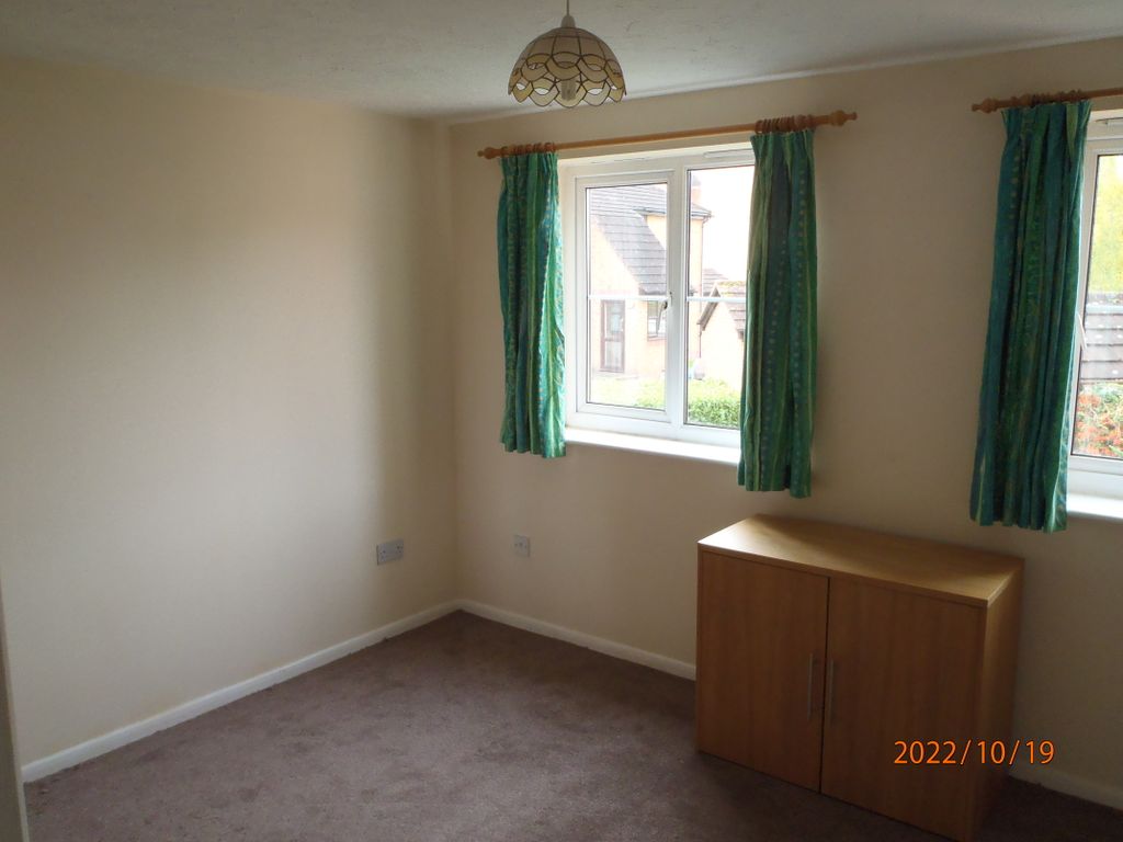 Property photo 3 of 6 Bedroom