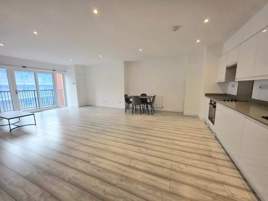 Property photo 2 of 14