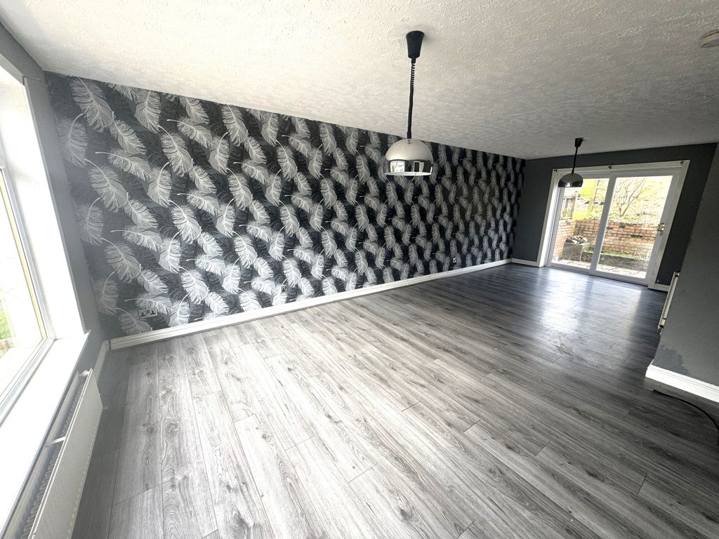 Property photo 2 of 10 2