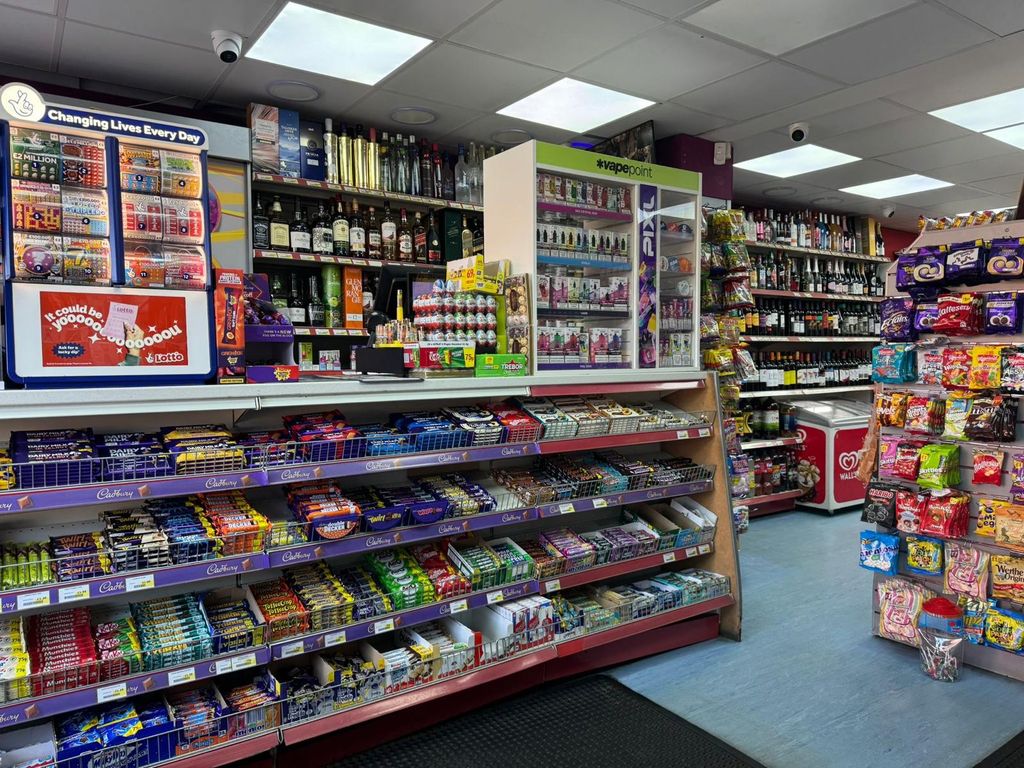 Property photo 1 of 6