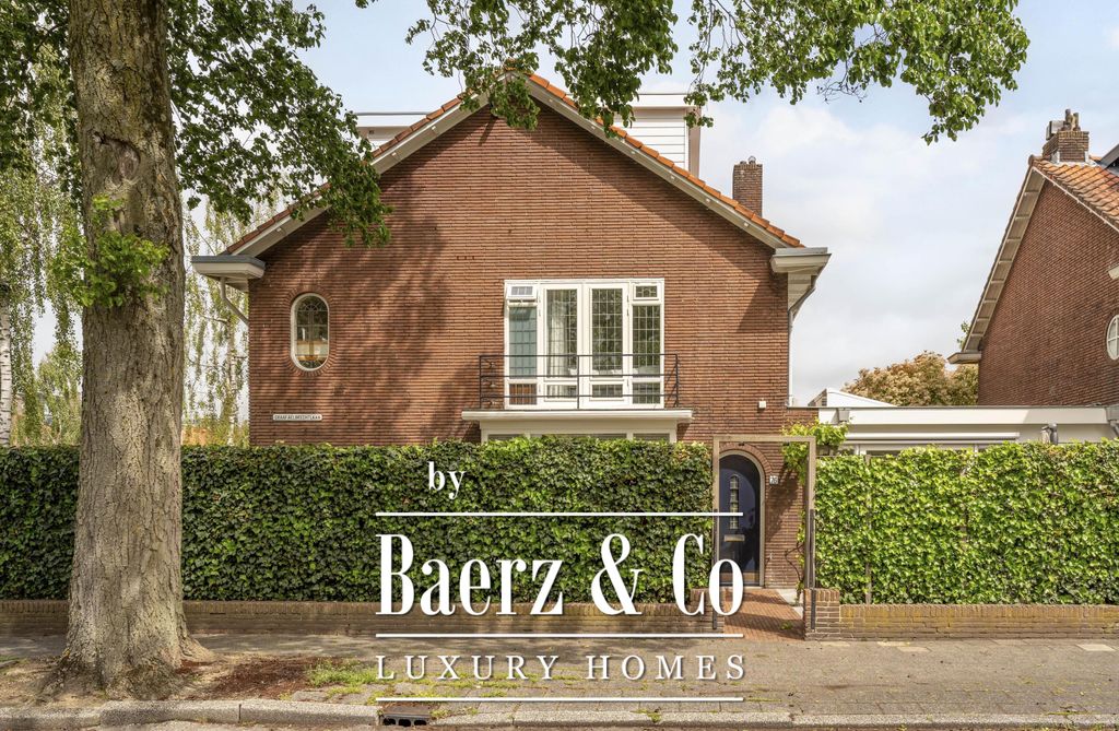 Property photo 1 of 1