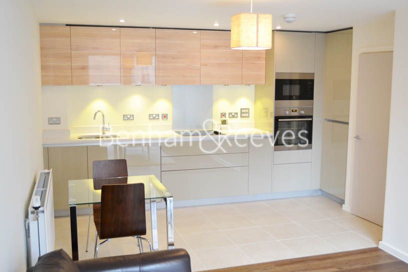 Property photo 1 of 5