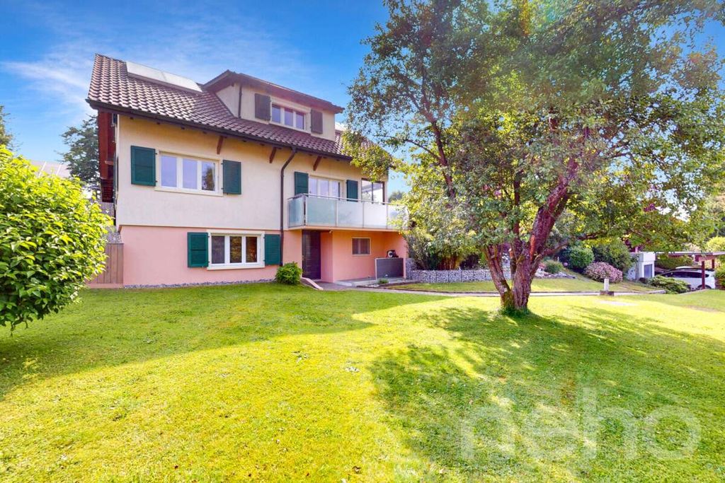 Property photo 3 of 13