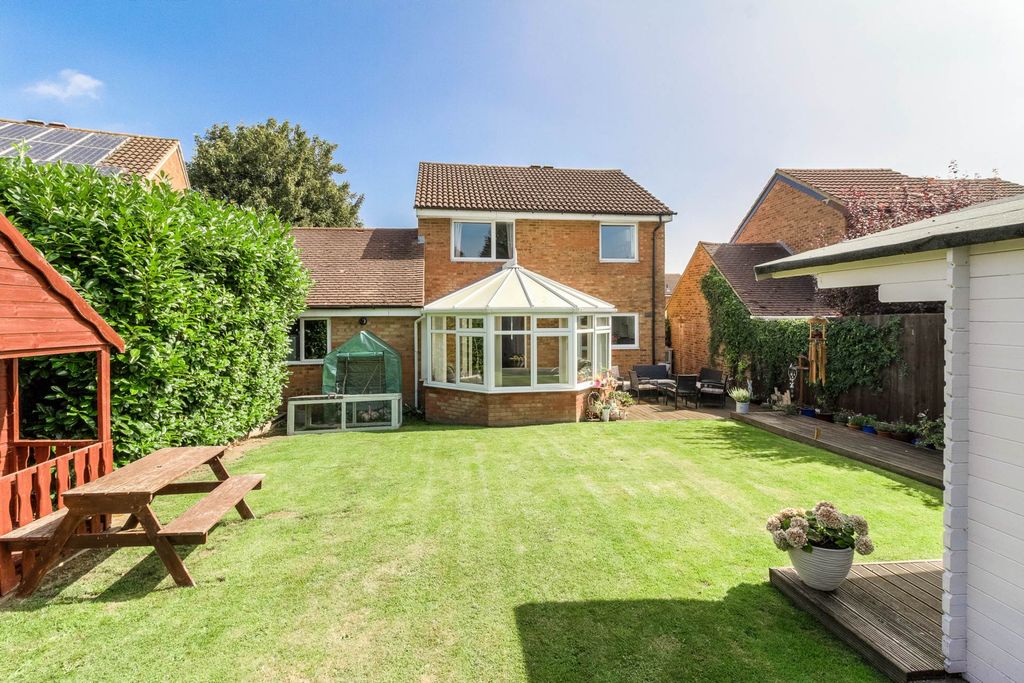 Property photo 1 of 22