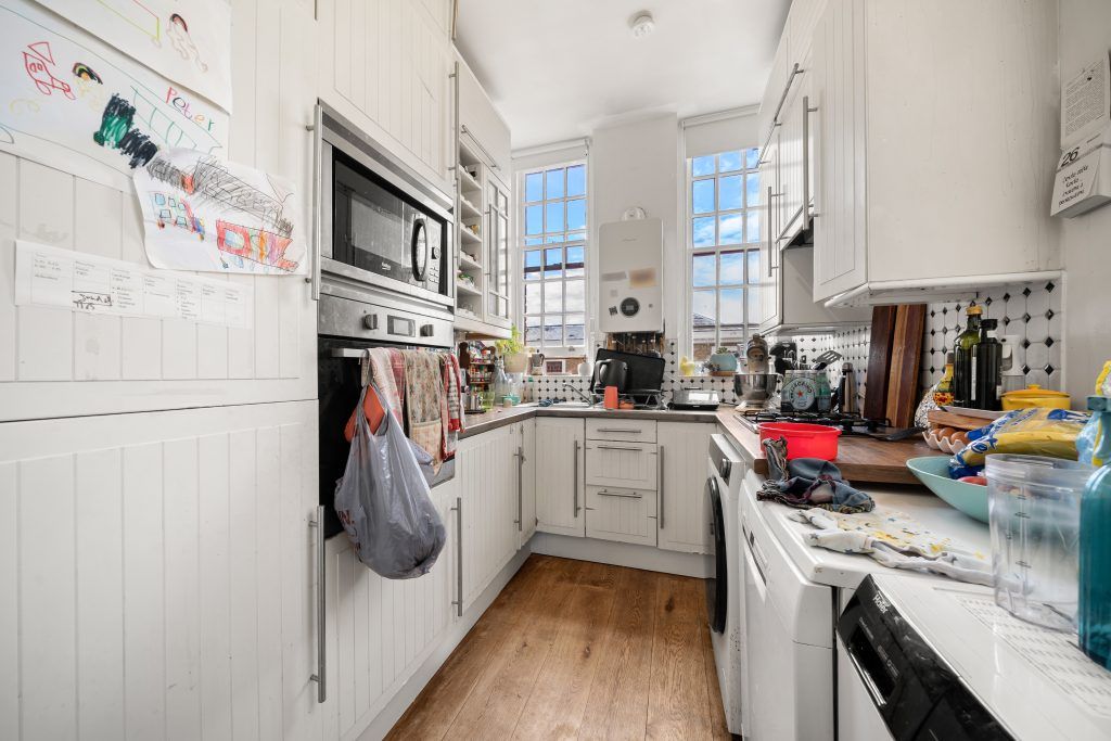 Property photo 3 of 10