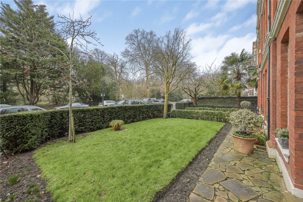 Property photo 2 of 12 Picture No. 14