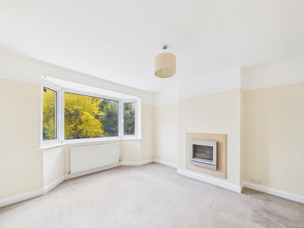 Property photo 2 of 16 Cam03259G0-Pr0264-Still007