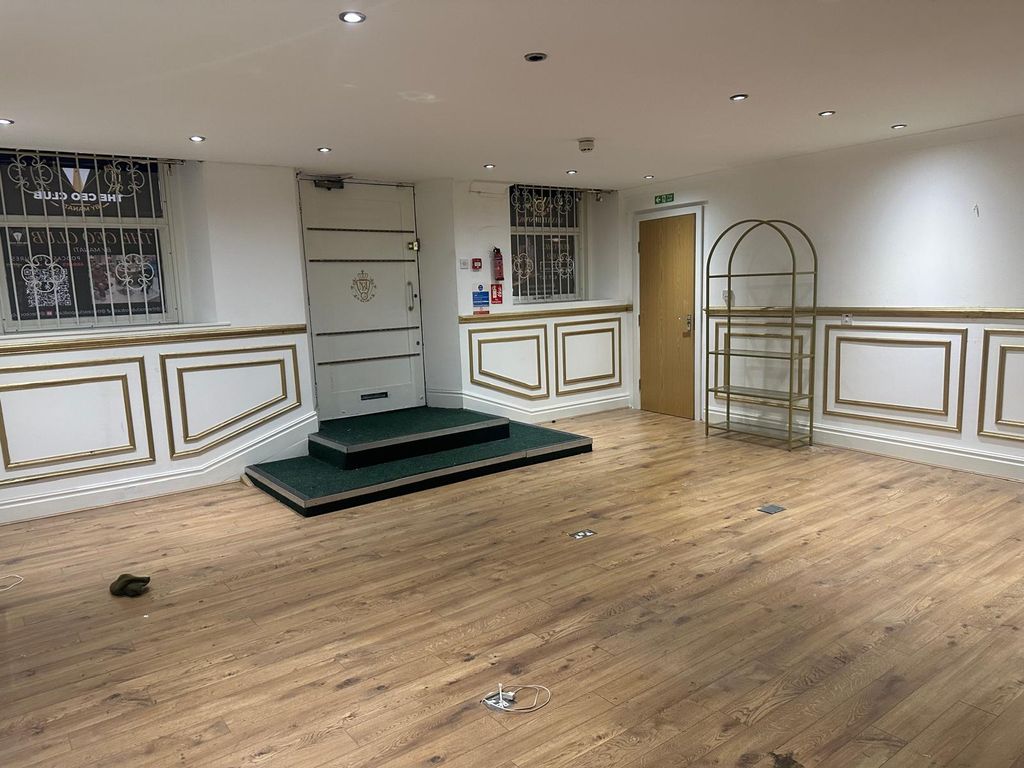 Property photo 3 of 6