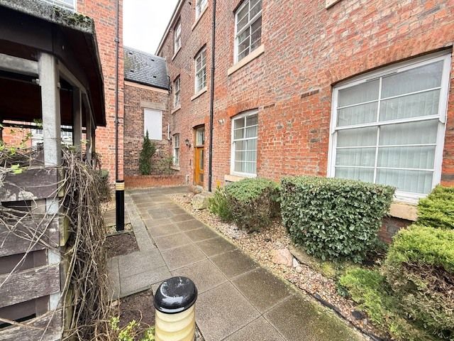 Property photo 3 of 11 Gallery