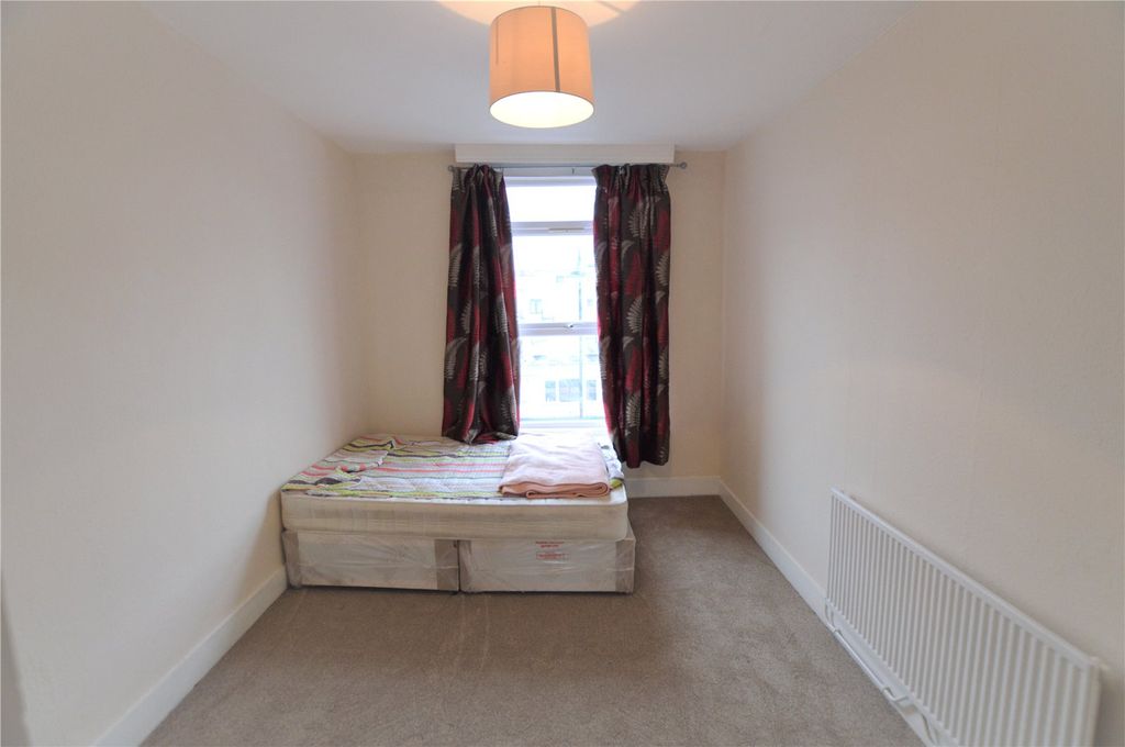 Additional image 5 of 5 bed flat for saleHigh Street, London SE25