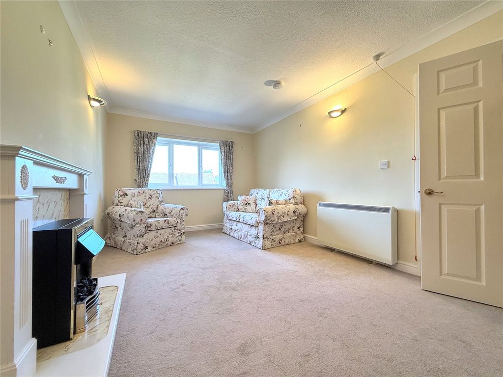 Property photo 3 of 13 Picture No. 16
