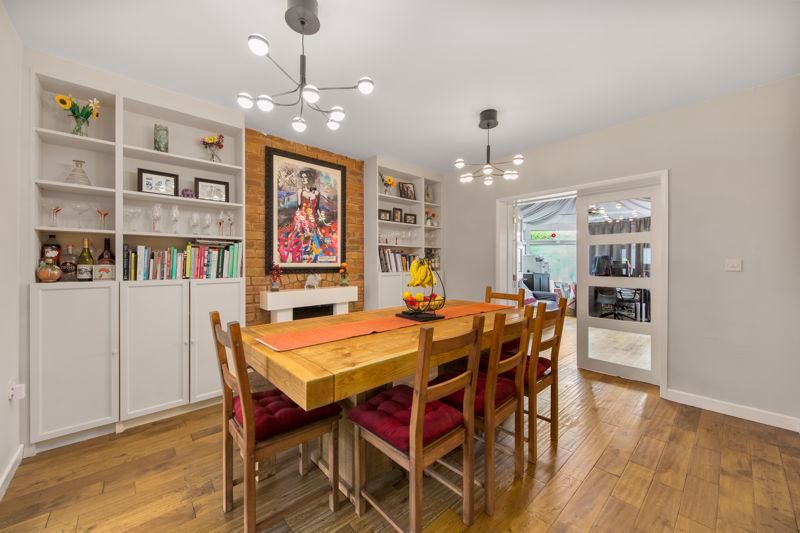 Property photo 2 of 28 Dining-Room