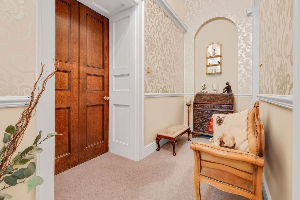 Additional image 14 of 1 bed flat for saleLeaton Hall, Church Lane, Bobbington DY7