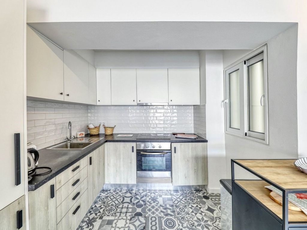 Property photo 3 of 15 Picture No. 06