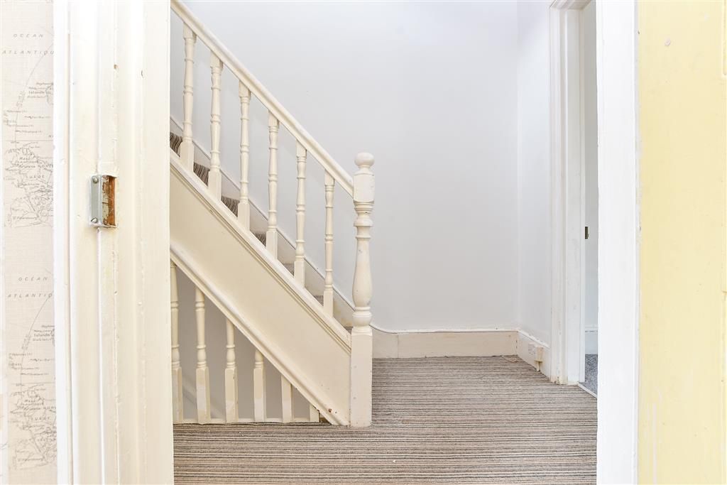 Property photo 1 of 16 Internal Feature