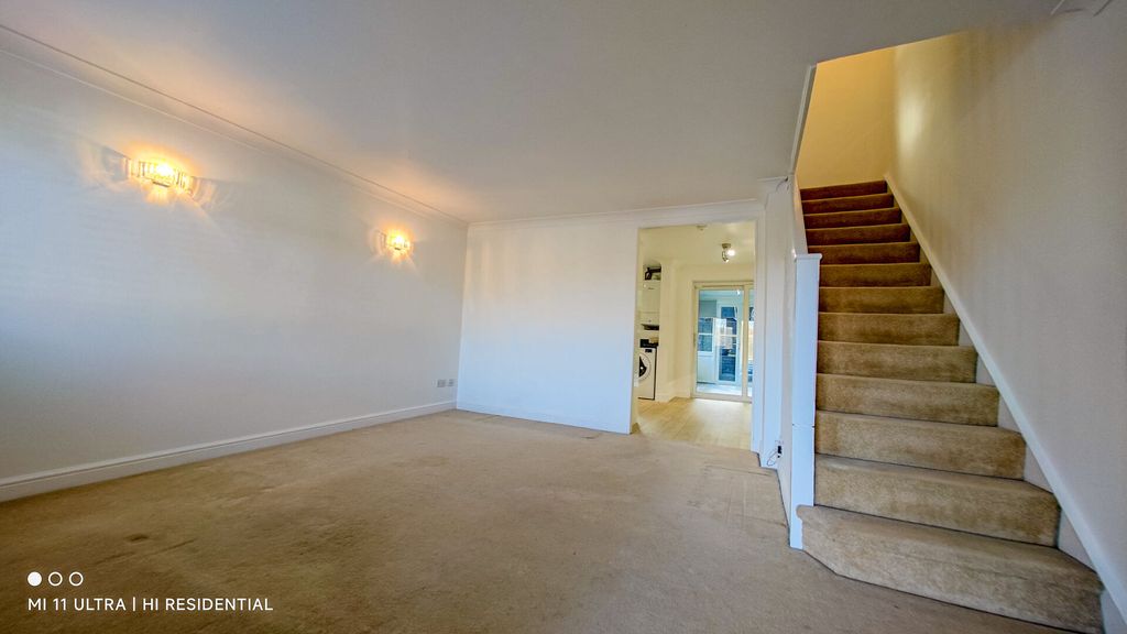 Property photo 2 of 27 Photo 1