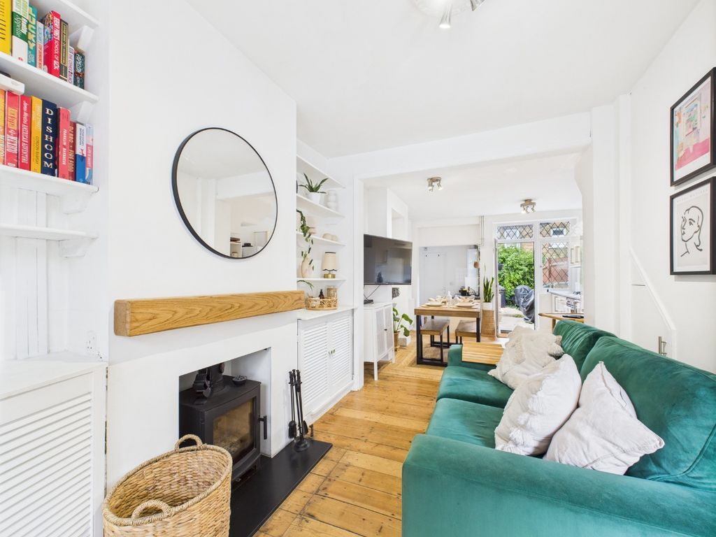 Property photo 3 of 10 4308516