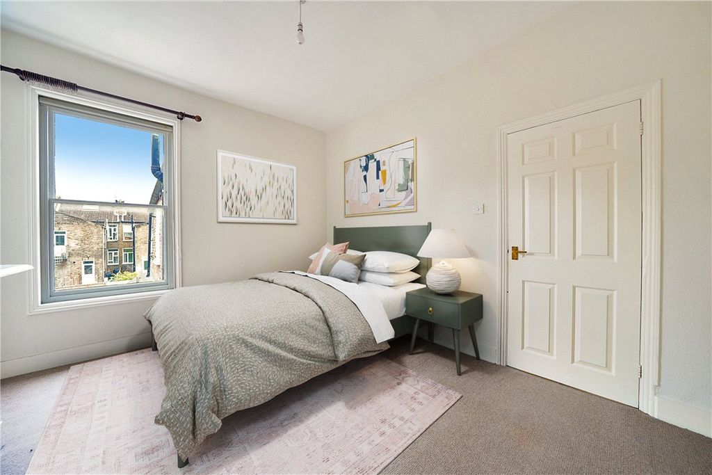Property photo 1 of 11 Picture No. 25