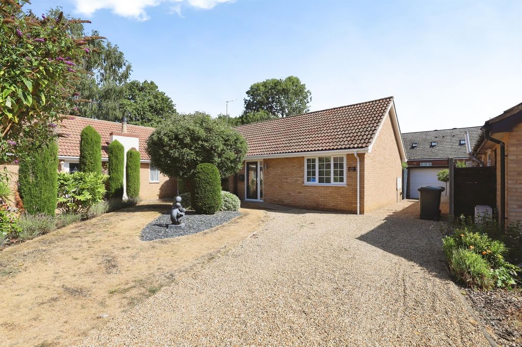 Property photo 1 of 19
