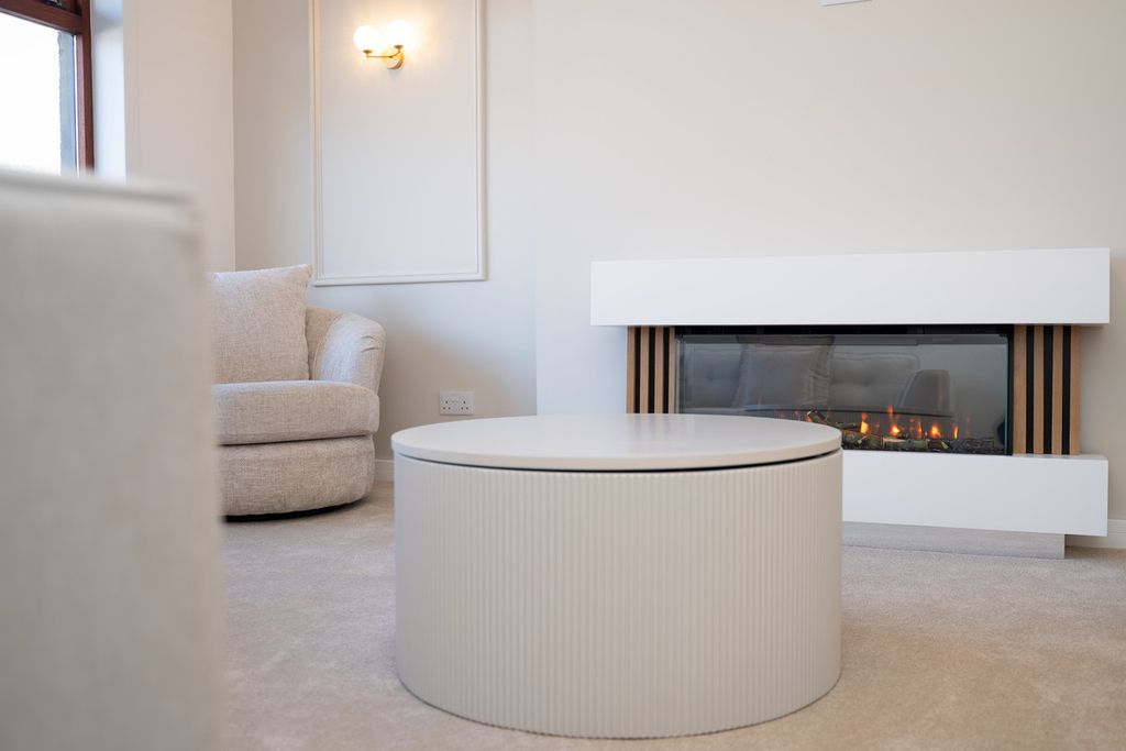 Property photo 2 of 30