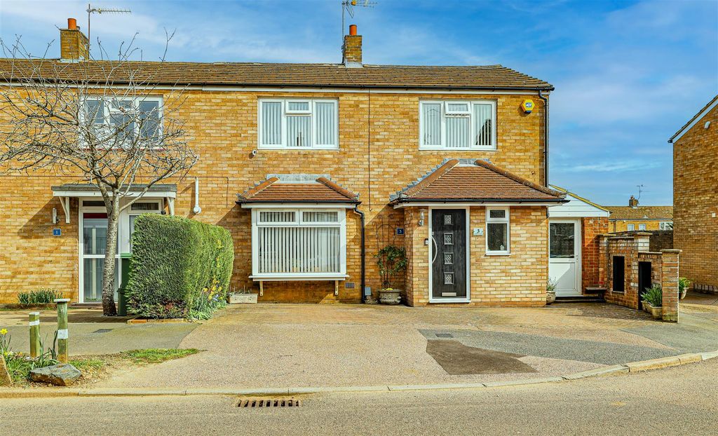 Property photo 1 of 28 980A8036-1.Png