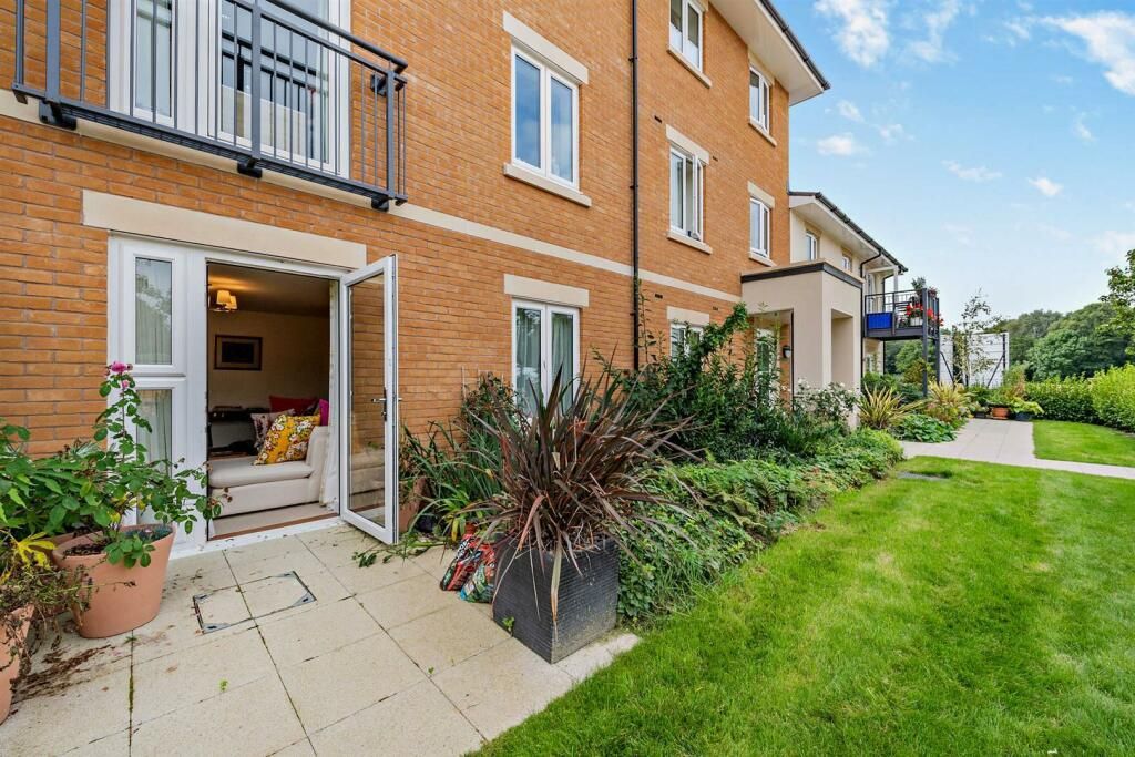 Property photo 1 of 15
