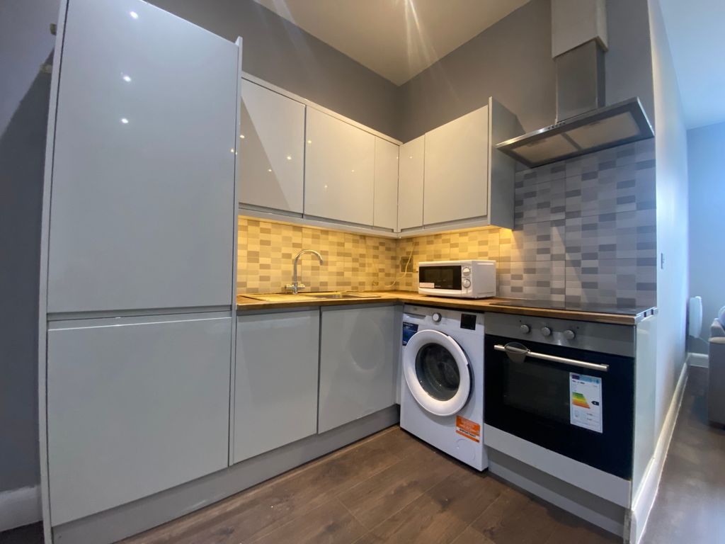 Property photo 2 of 9 Photo 1