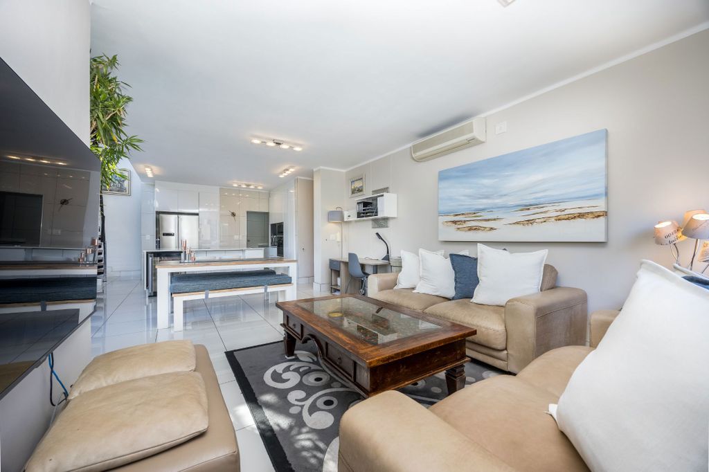 Property photo 3 of 22 Dbv1696785