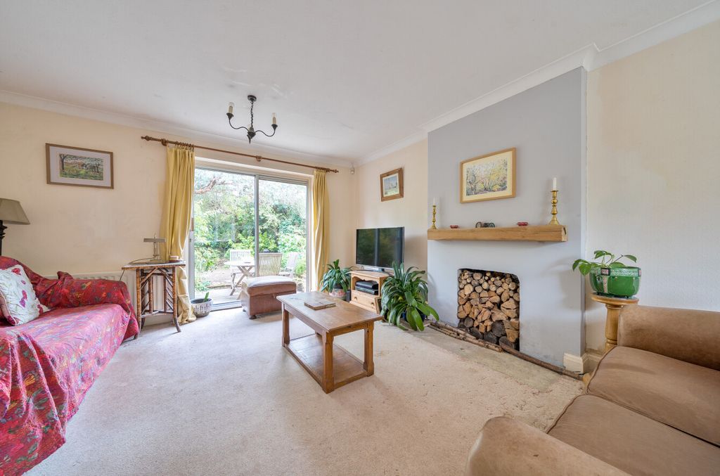 Property photo 2 of 11 1341777-8-68Af5Ca...