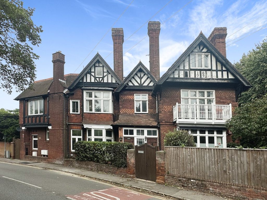 Property photo 1 of 7 External
