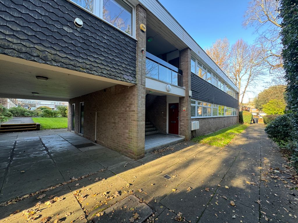 Property photo 2 of 16 Image00034