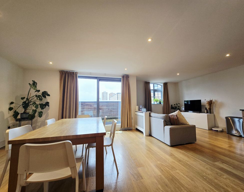 Property photo 2 of 10 Gallery