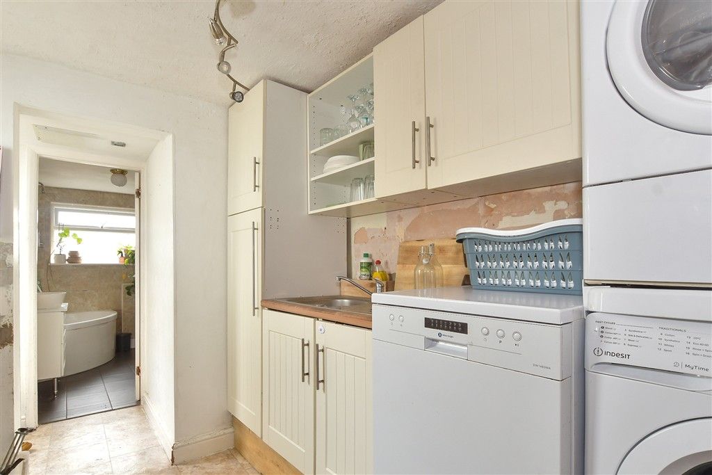 Property photo 3 of 11 Utility Room