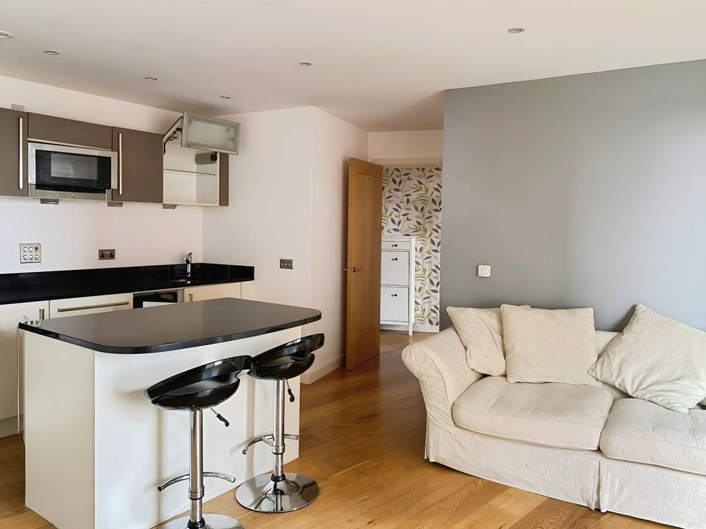 Property photo 2 of 12 Picture No. 46