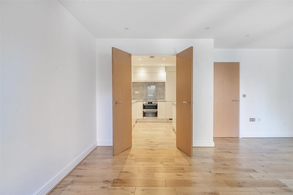 Property photo 3 of 15 1-6Ac798De13B06-1522777 (9)-1.Jpg