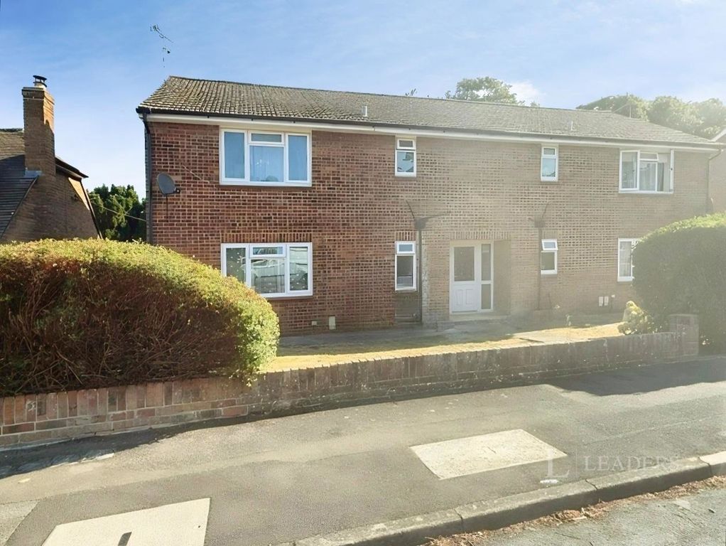 Property photo 1 of 6 Front
