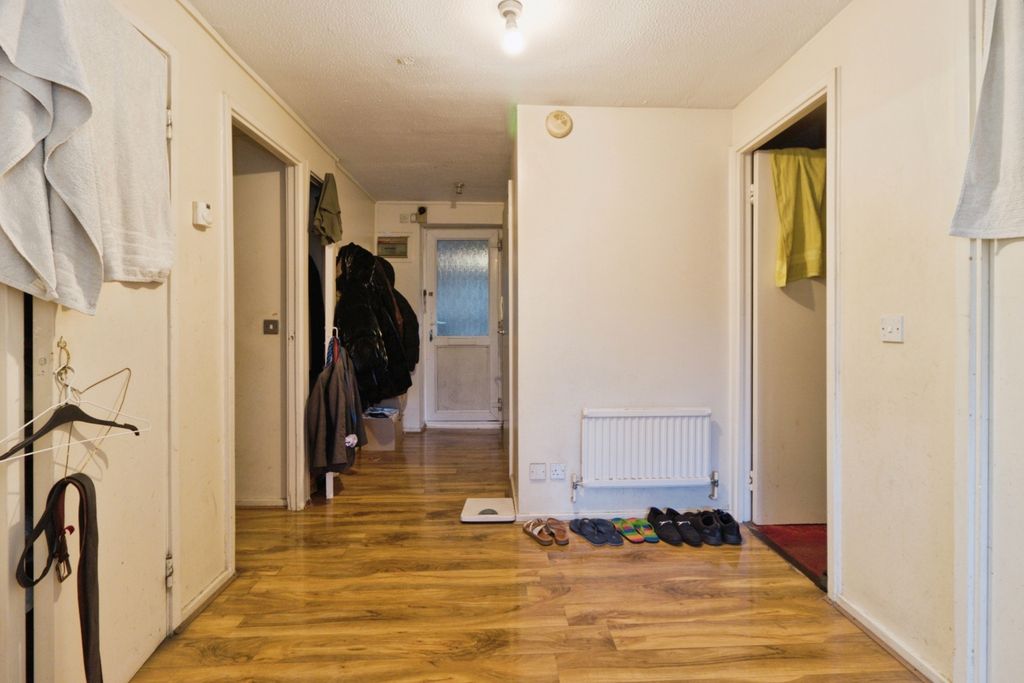 Property photo 2 of 19 Pbox-Img.Jpg