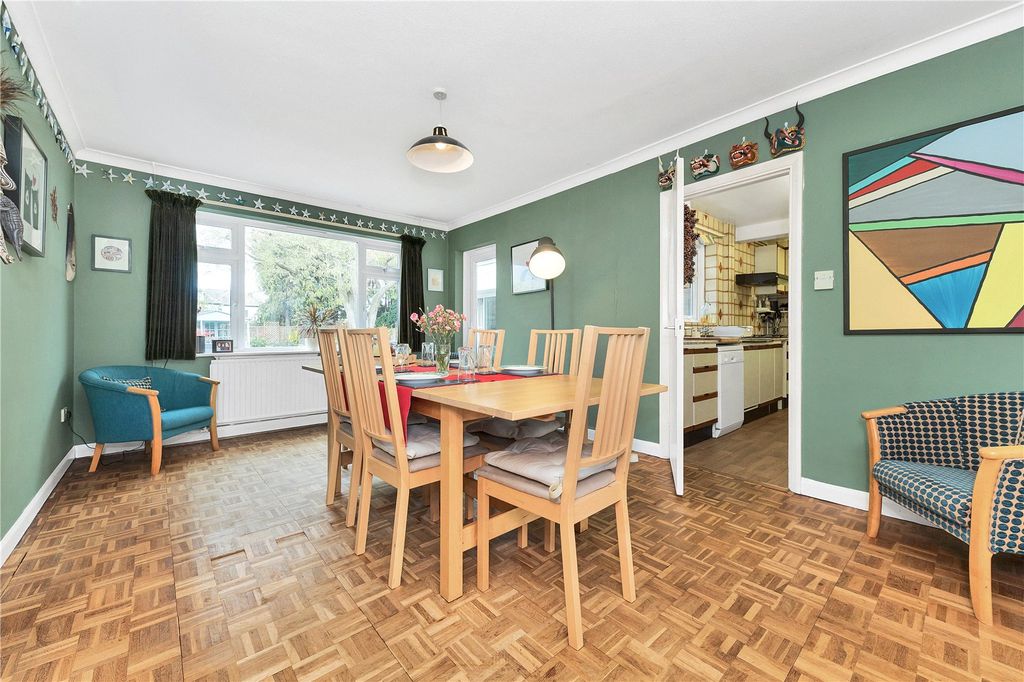 Property photo 3 of 22 Picture No. 14