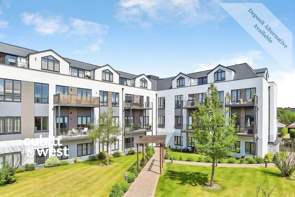 Property photo 1 of 10 Front Elevation