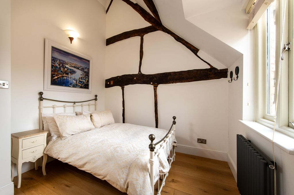 Additional image 16 of 11 bed farm for saleKings Lane, Snitterfield, Stratford-Upon-Avon, Warwickshire CV37.