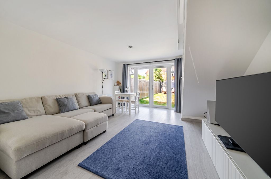 Property photo 3 of 18 1477783-5-6A3E94d...